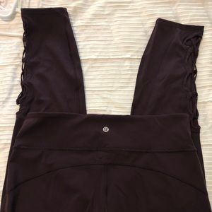 Wine Lululemon full length leggings!